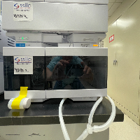Agilent 1260 Infinity II HPLC with DAD and Autosampler image 2